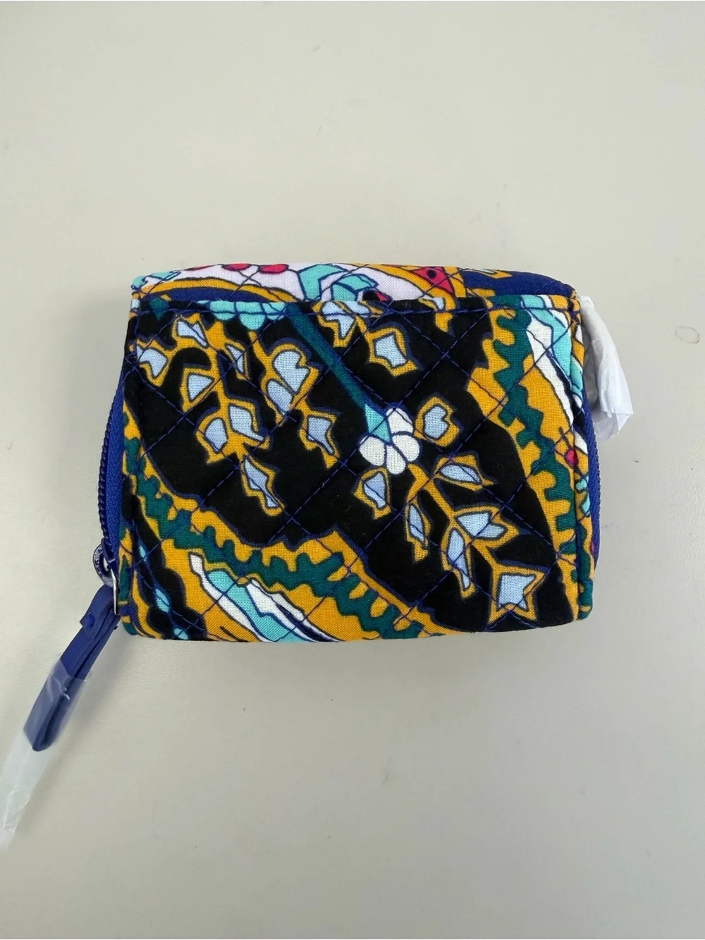 Like New Vera Bradley Iconic RFID Card Case, Romantic Paisley Quilted Pattern